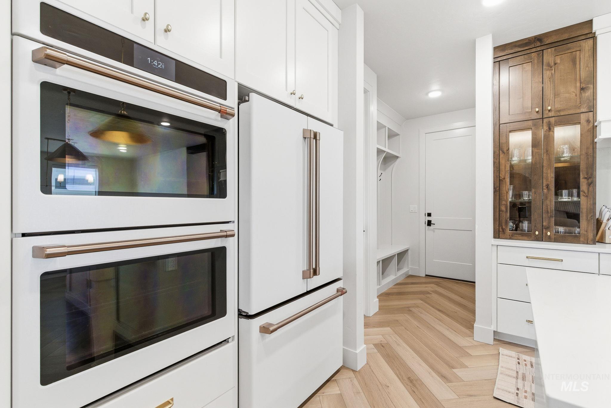 6841 W Mattawa Dr.