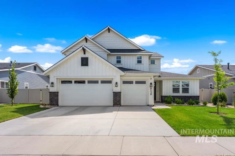 Photo of 5130 N Elisha Ave, Meridian, ID 83646 (MLS # 98989009)