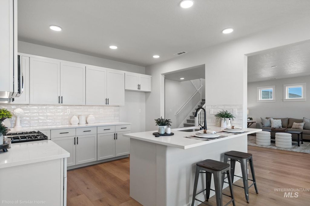 Photo of TBD W Roan Ridge #Vale Lot 14 Blk 2, Nampa, ID 83686 (MLS # 98975611)