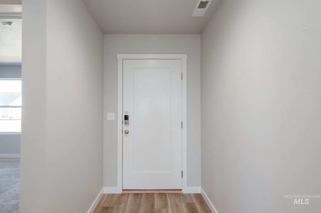 Photo of 7256 S Menzingers Ave, Meridian, ID 83642 (MLS # 98972742)