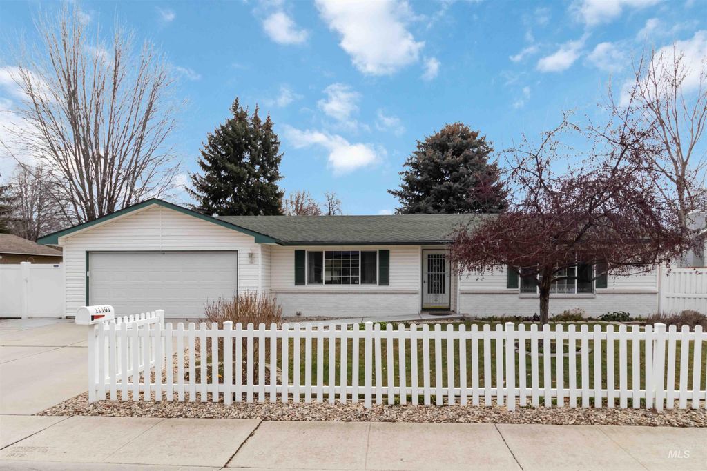 Photo of 11101 W Musket St, Boise, ID 83713 (MLS # 98976577)