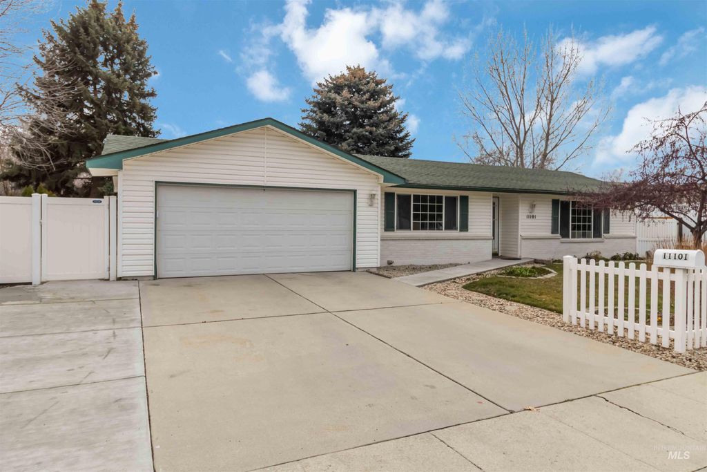 Photo of 11101 W Musket St, Boise, ID 83713 (MLS # 98976577)