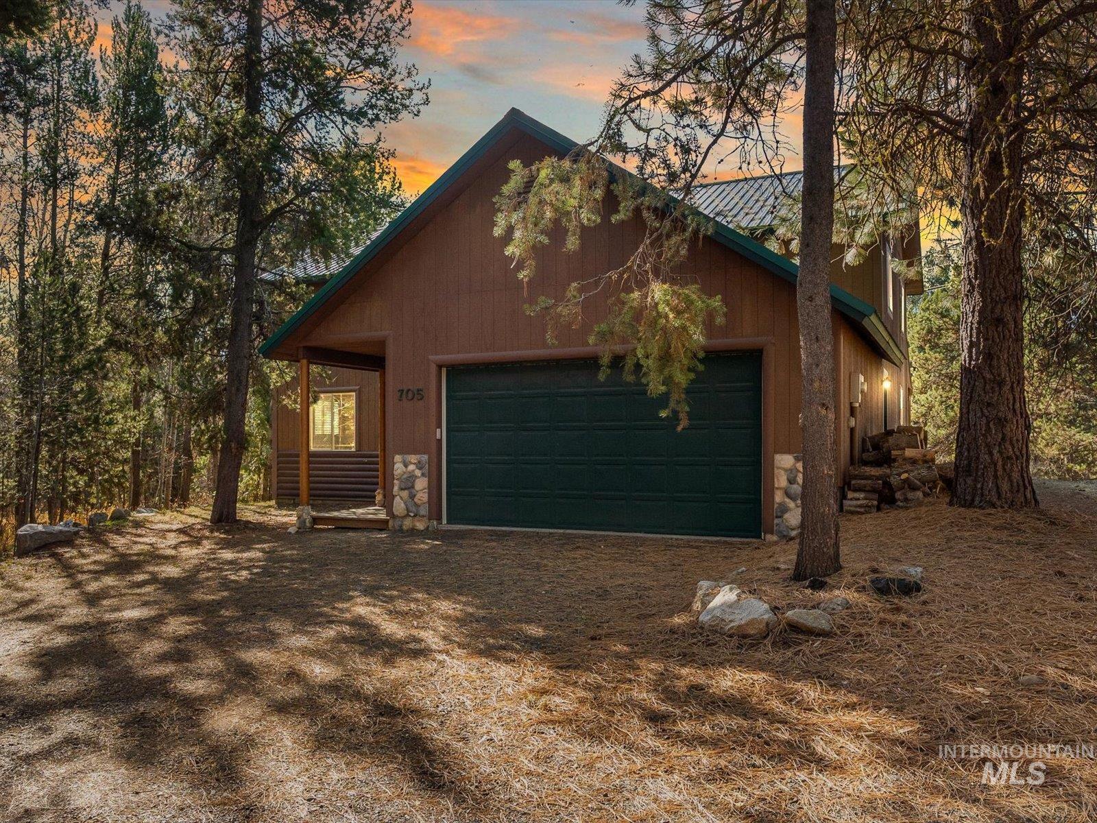 705 Chad Drive