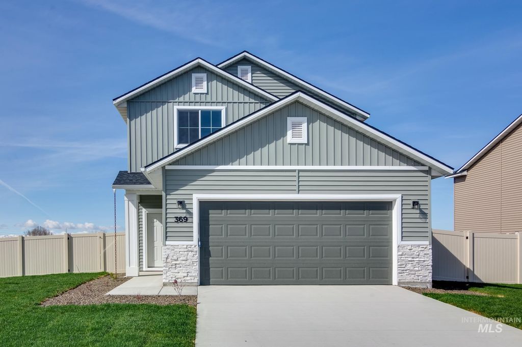 Photo of 239 Caribou Ct, Horseshoe Bend, ID 83629 (MLS # 98968336)