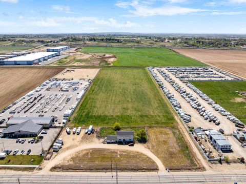 5275 W Franklin Rd. Meridian ID 83642