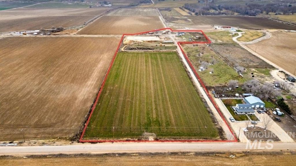 Photo of 1651 Graveyard Point Rd, Homedale, ID 83628 (MLS # 98972234)