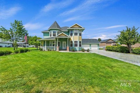 Photo of 119 Kurt Ln, Caldwell, ID 83605 (MLS # 98986276)