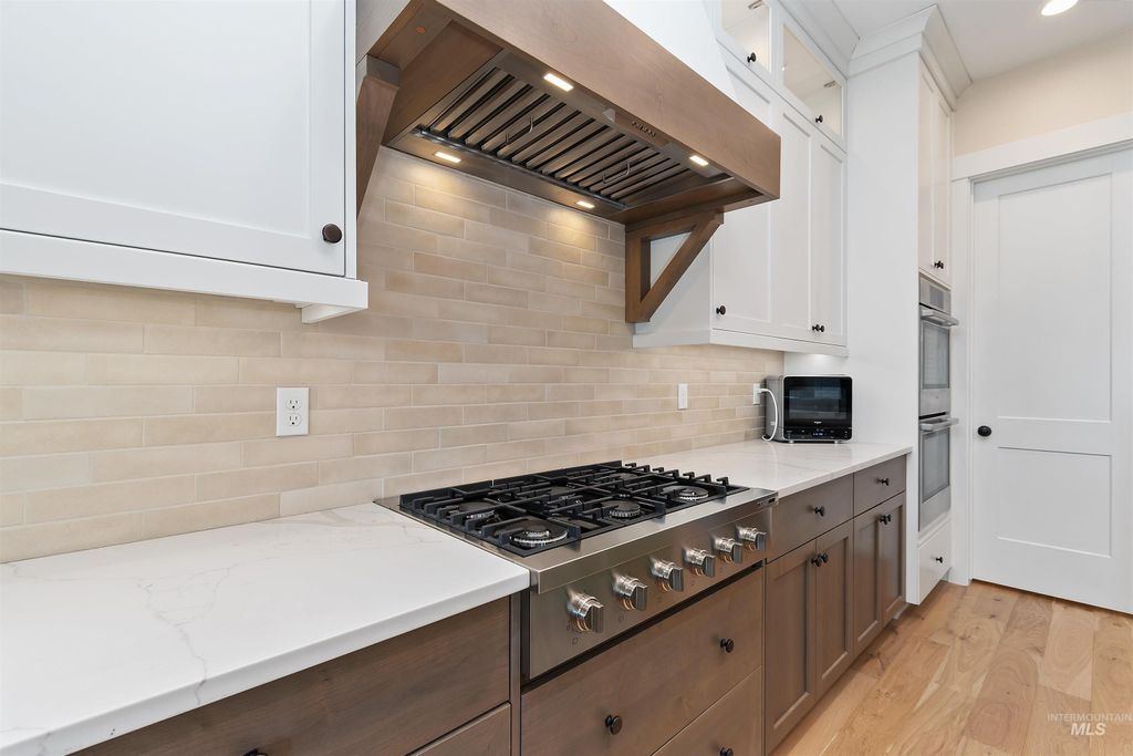 Photo of 9351 W Sooty Grouse Ct, Boise, ID 83714 (MLS # 98974660)