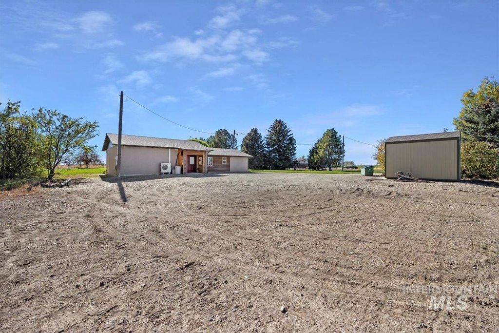Photo of 410 N 400 E, Rupert, ID 83350 (MLS # 98965467)
