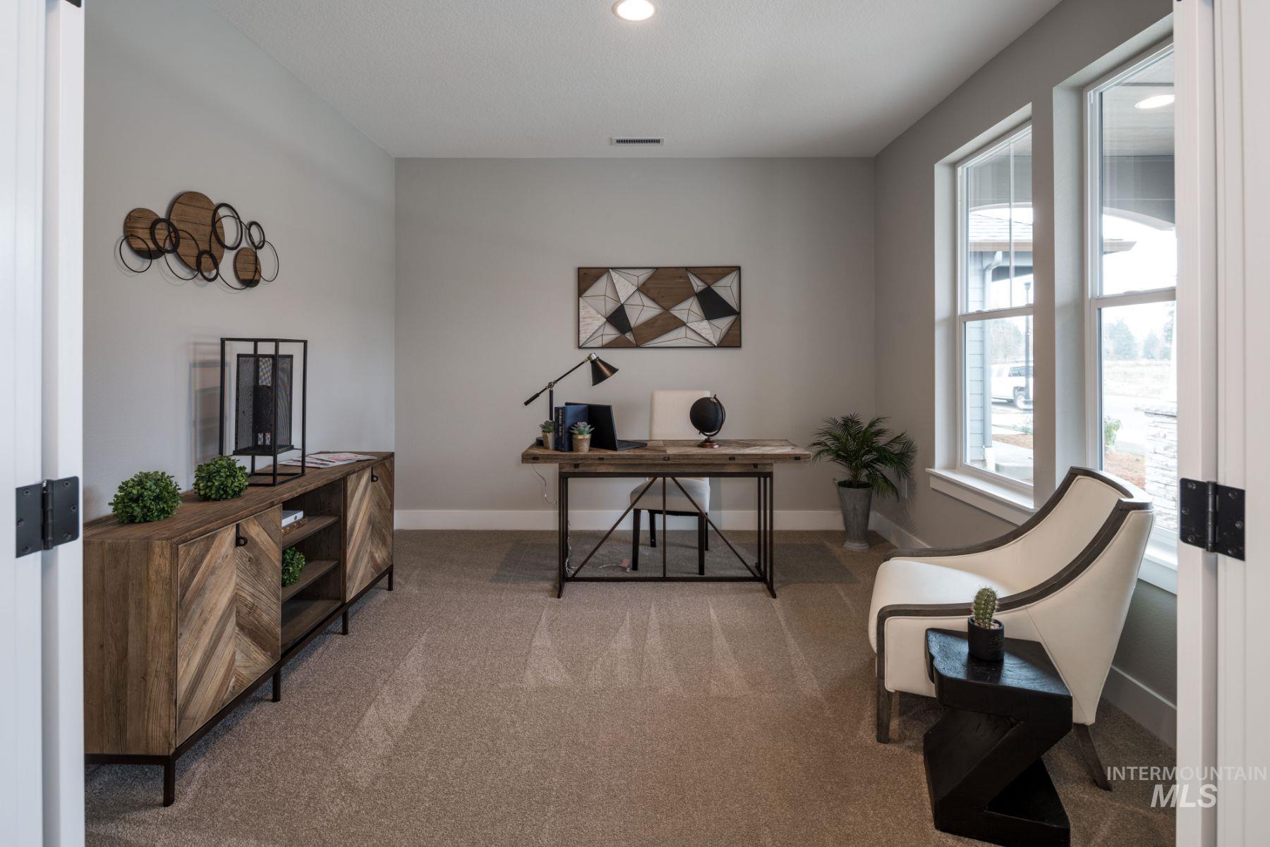 881 W W. Malbar St.