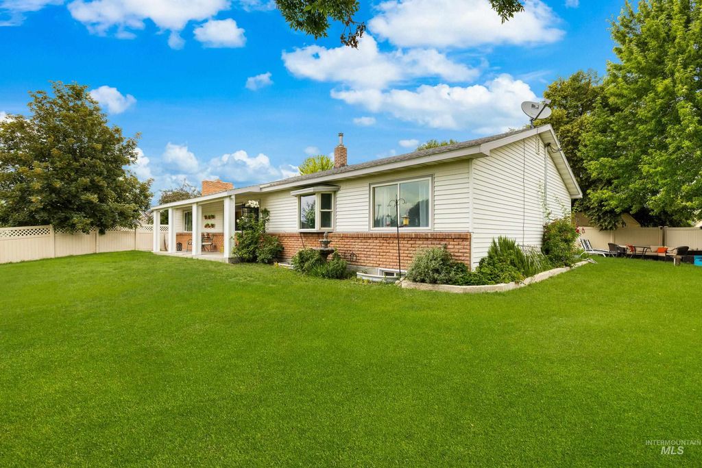 Photo of 6148 S Roaring River Ave, Boise, ID 83709 (MLS # 98978567)