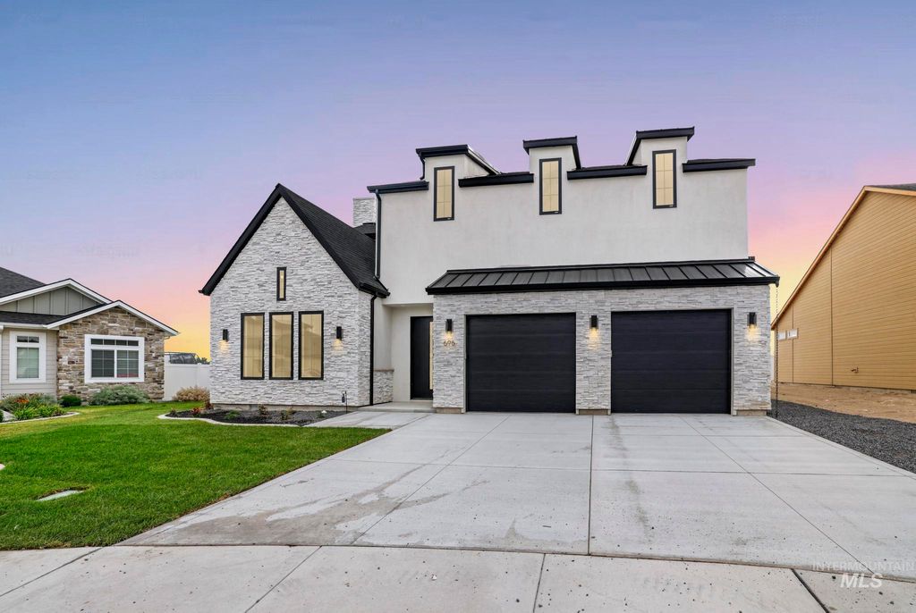 Photo of 696 Full Moon Way, Twin Falls, ID 83301 (MLS # 98966496)