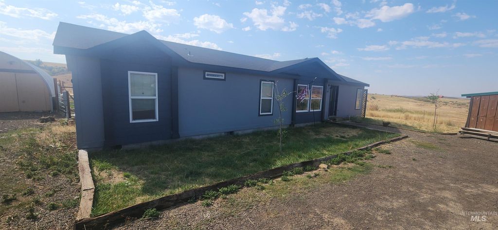 Photo of 1817 S Exeter Rd, Council, ID 83612 (MLS # 98960205)