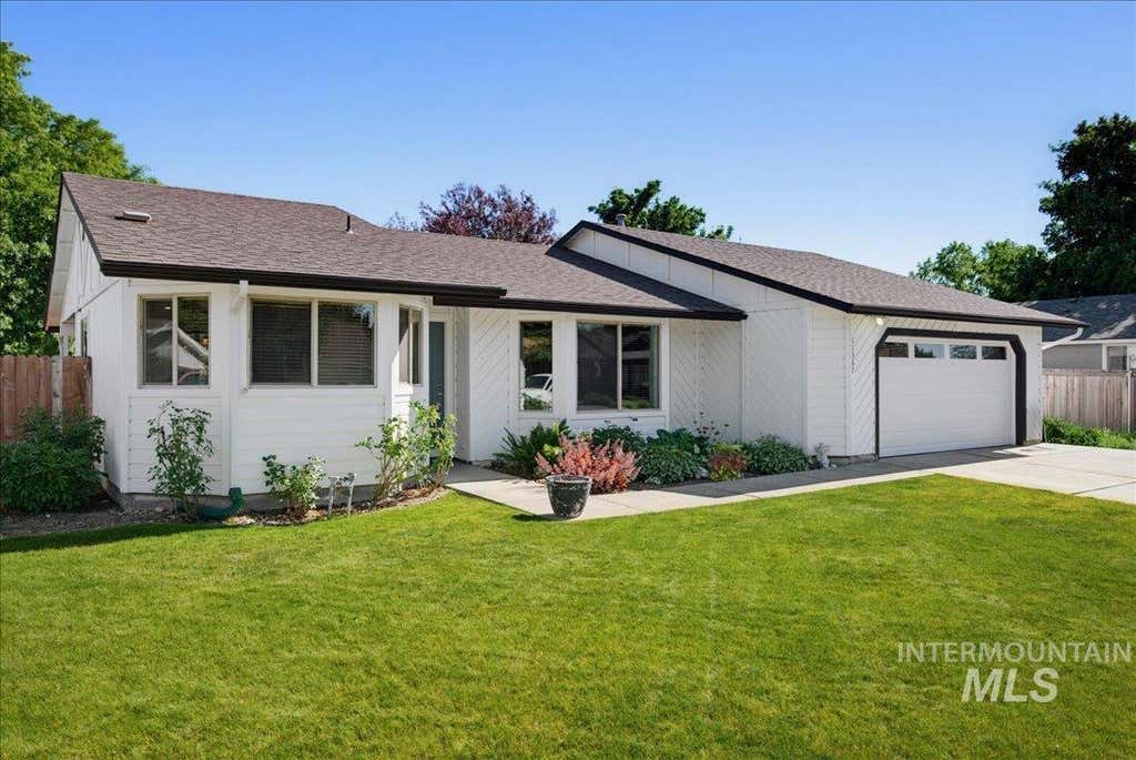 Photo of 11367 W Hinsdale Ct, Boise, ID 83713 (MLS # 98990884)