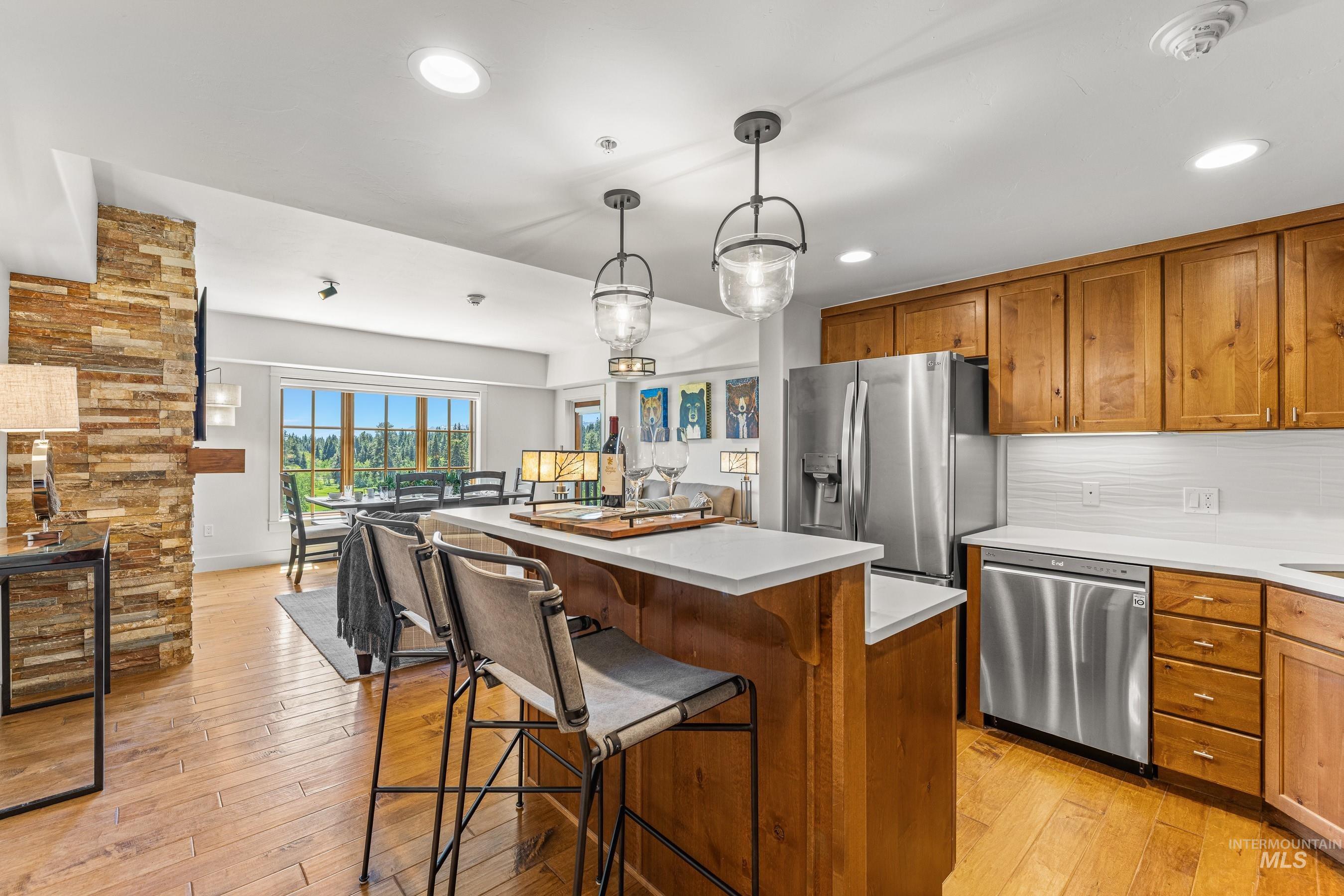 75 Arling Center Court