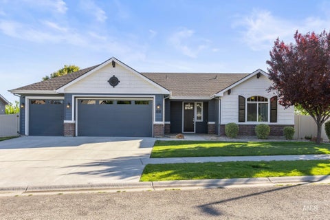 Photo of 1212 W Olds River Dr, Meridian, ID 83642 (MLS # 98987578)