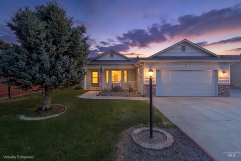Photo of 1114 Feltham Peak Dr, Emmett, ID 83617 (MLS # 98991551)