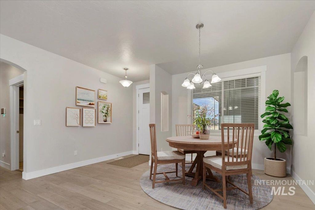 Photo of 17419 N Fort Hall Ave, Nampa, ID 83687 (MLS # 98970512)