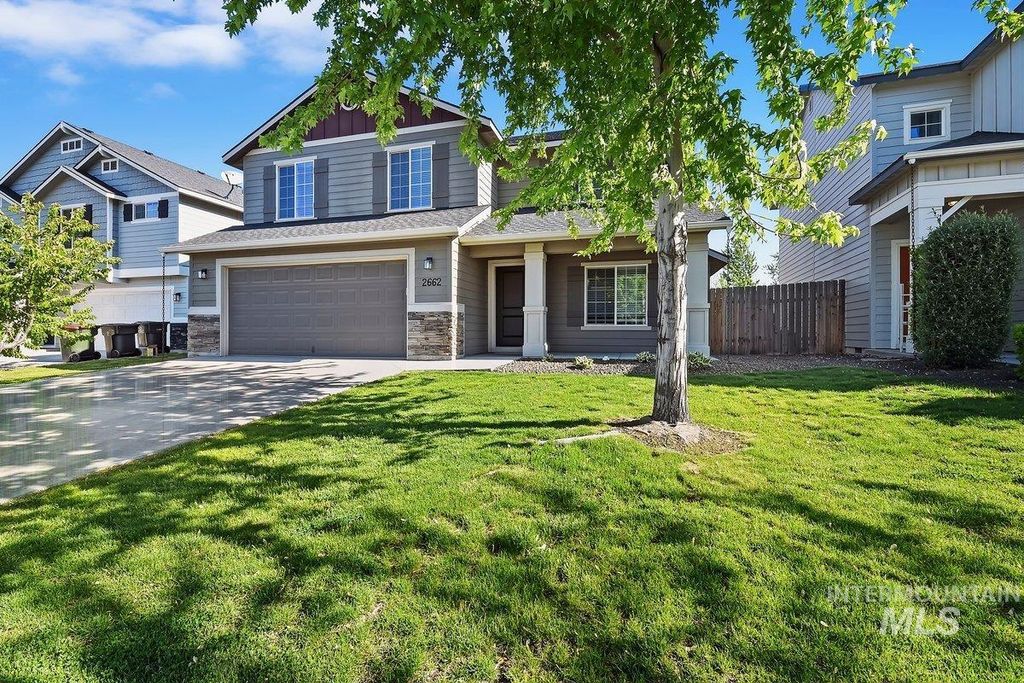 Photo of 2662 W Jayton Dr, Meridian, ID 83642 (MLS # 98985420)