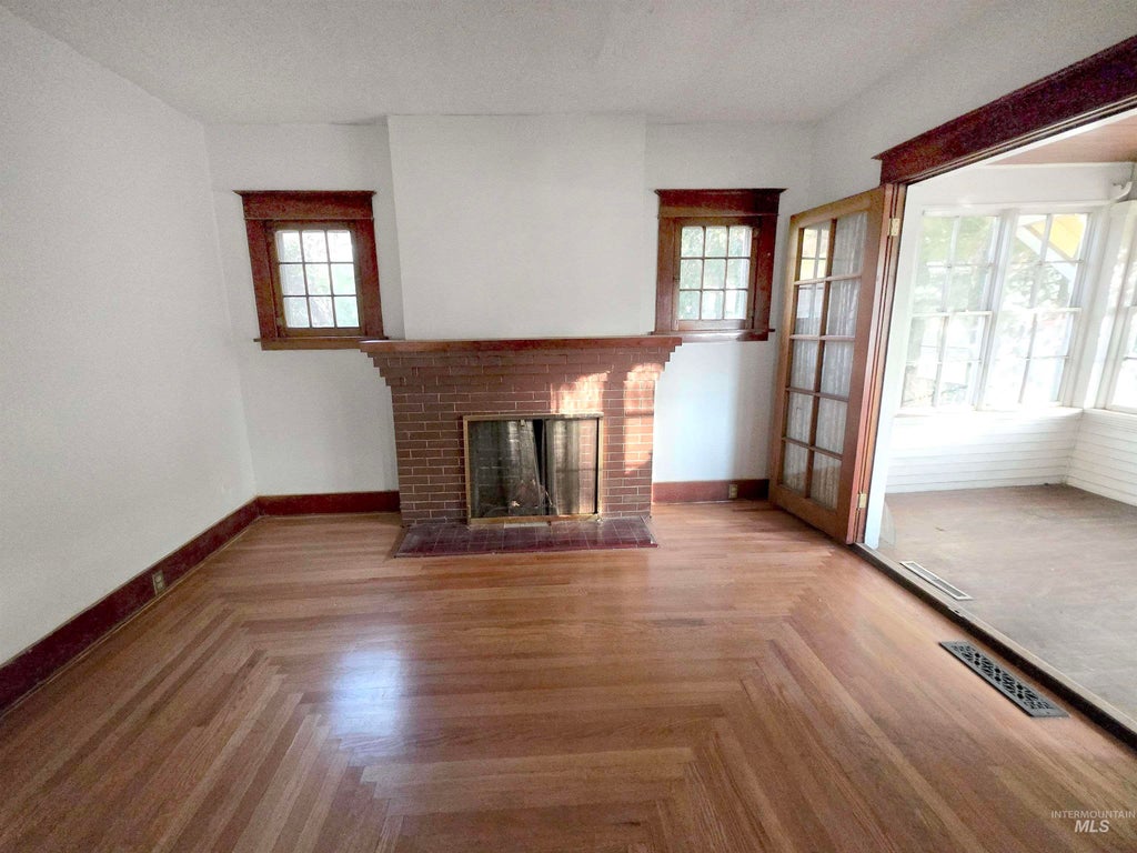 Photo of 428 2nd Ave. North AVE, Twin Falls, ID 83301 (MLS # 99000658)