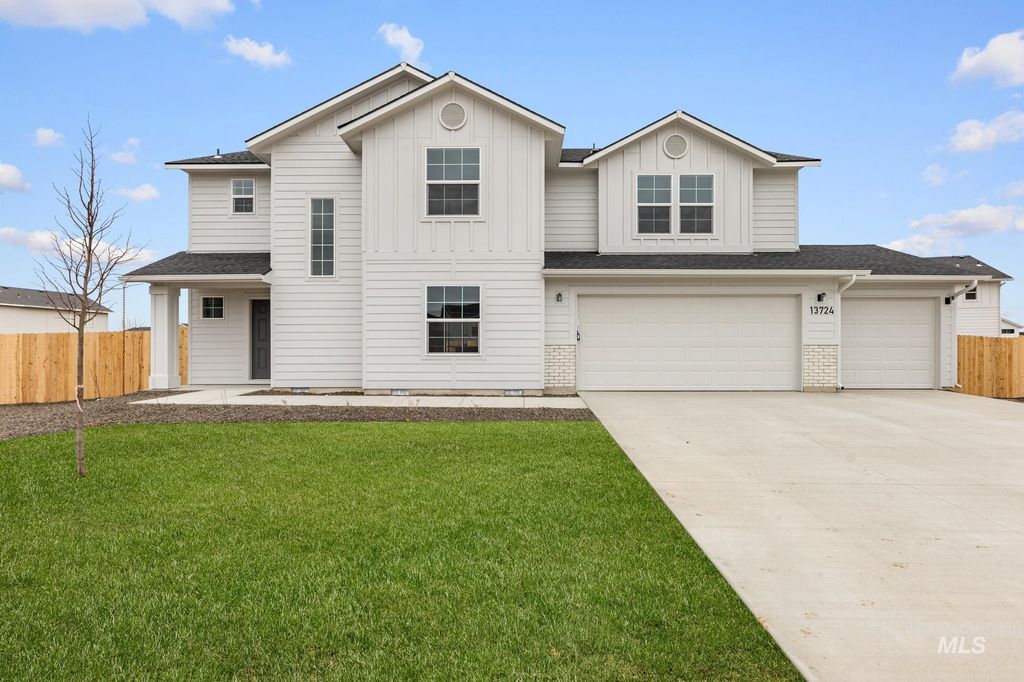 Photo of 16574 Dunning Way, Caldwell, ID 83607 (MLS # 98985527)