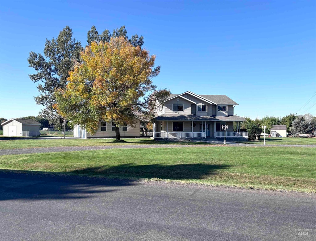 Photo of 1047 E 2700 S, Hagerman, ID 83332 (MLS # 99003323)