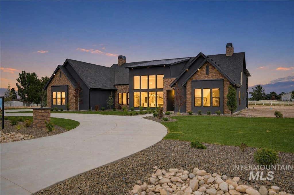 Photo of 13287 Prominence Ridge Ln, Caldwell, ID 83607 (MLS # 98996500)