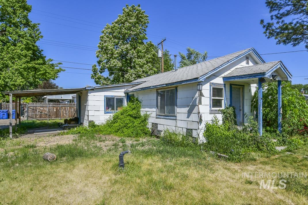 145 S 13th E