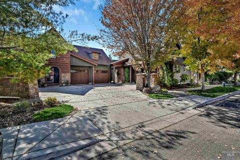 9685 W Sultana Drive Garden City ID 83714