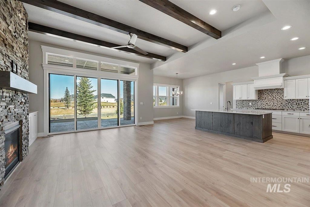 Photo of 10260 Piper Lane, Caldwell, ID 83600 (MLS # 98964208)