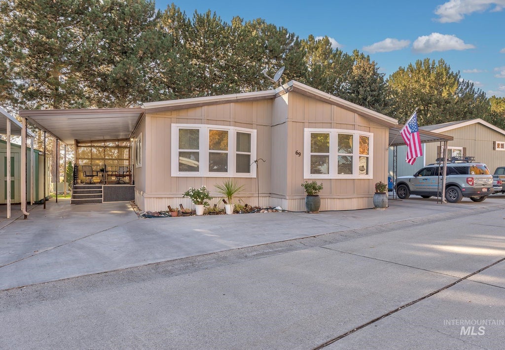Photo of 2701 N Alder Dr #69 DR, Fruitland, ID 83619 (MLS # 99003991)