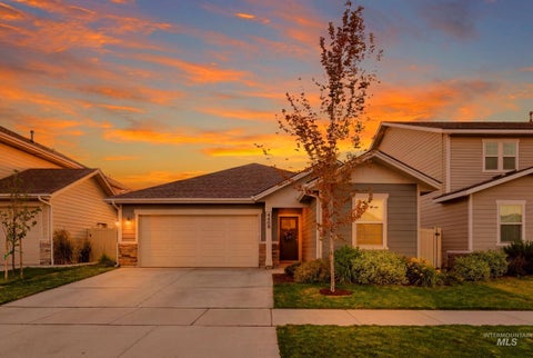 Photo of 4409 S Redwater Ave, Meridian, ID 83642 (MLS # 98990008)