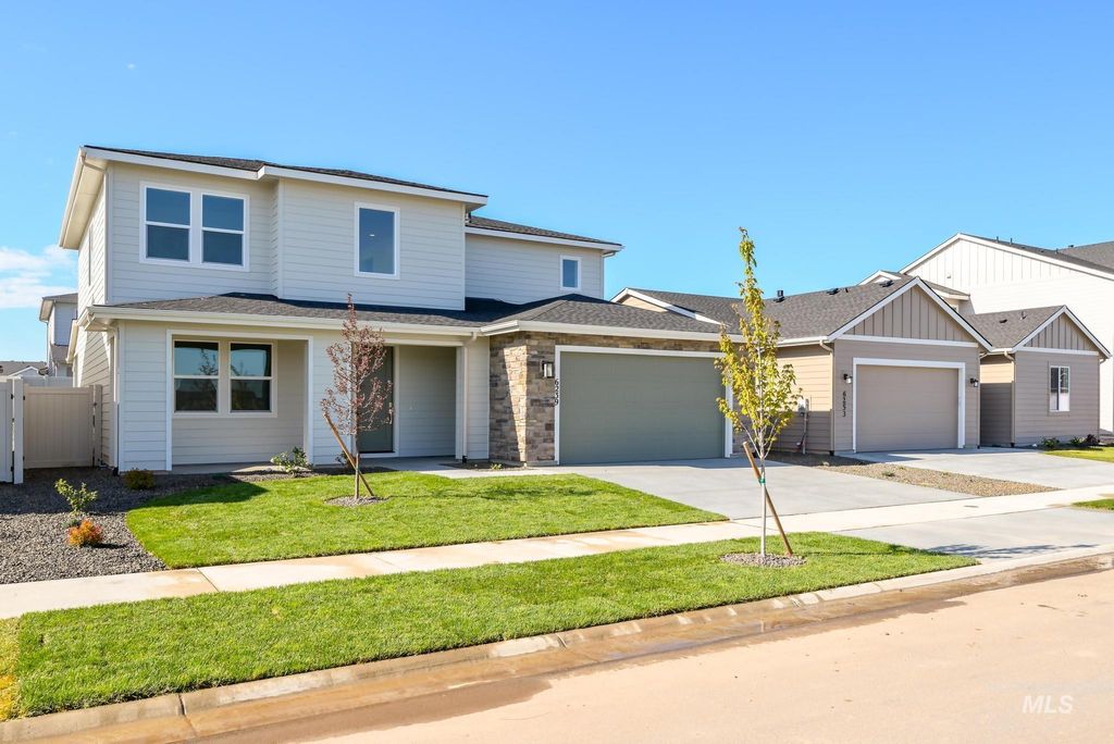 Photo of 6239 W Snow Currant St, Meridian, ID 83646 (MLS # 98985707)