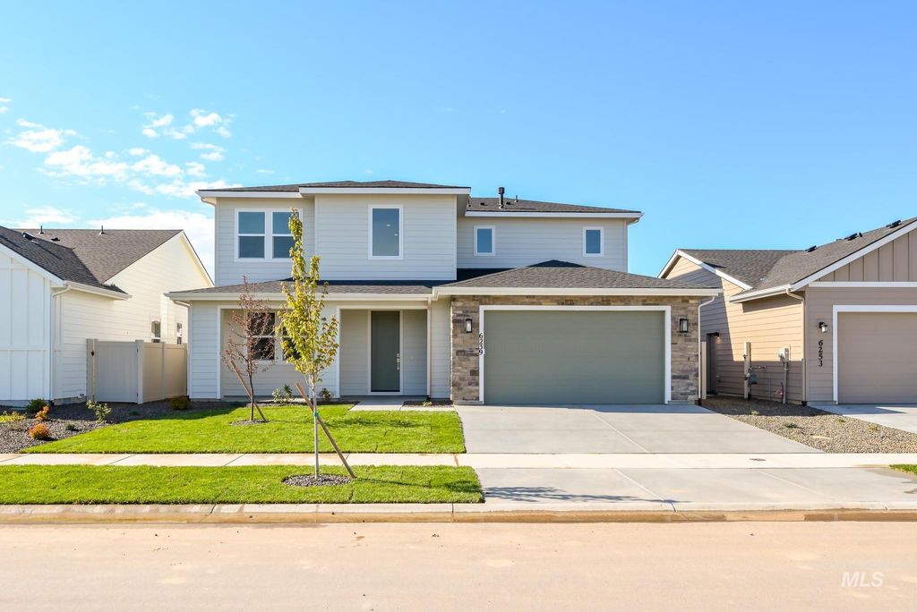 Photo of 6239 W Snow Currant St, Meridian, ID 83646 (MLS # 98985707)