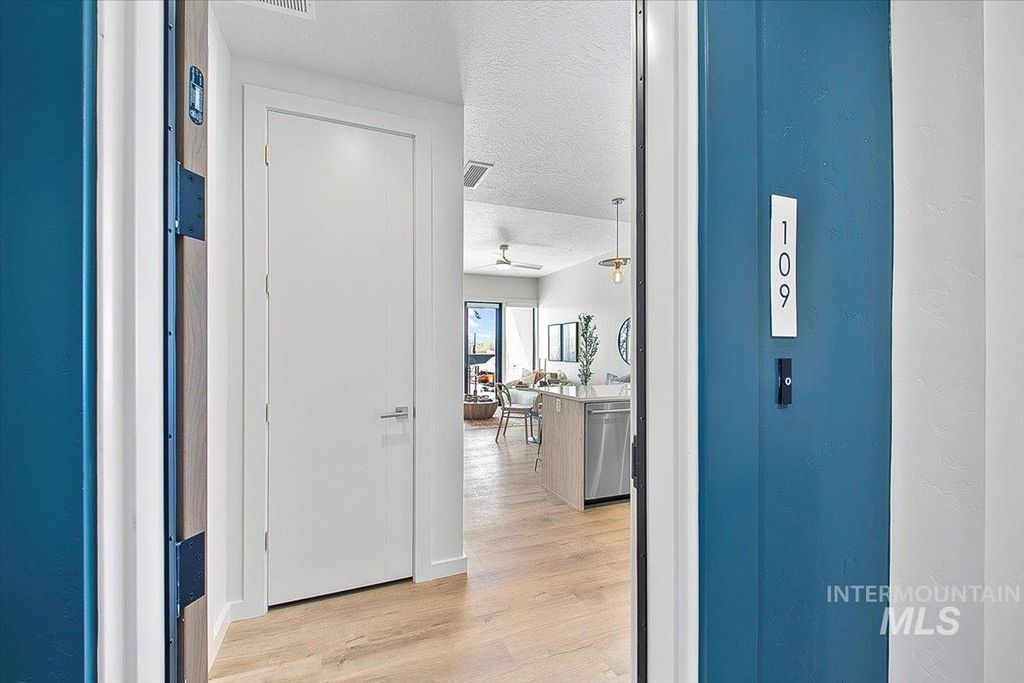 Photo of 3928 E Haystack St #109, Boise, ID 83716 (MLS # 98965163)