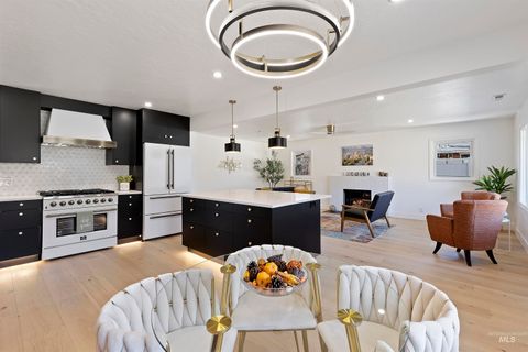 Photo of 1224 E Hays St, Boise, ID 83712 (MLS # 98979640)