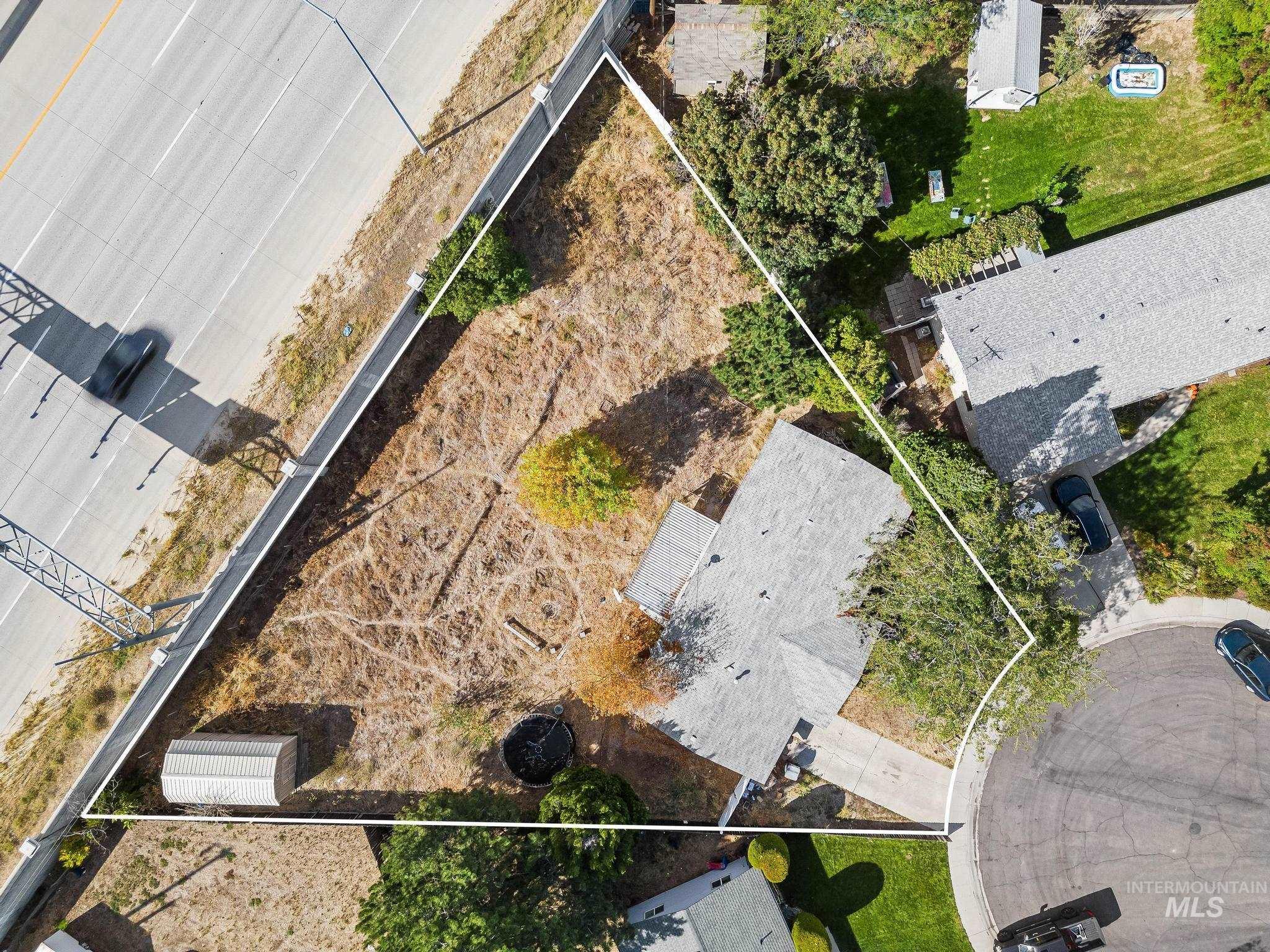 Aerial view of property's location featuring property boundaries highlighted