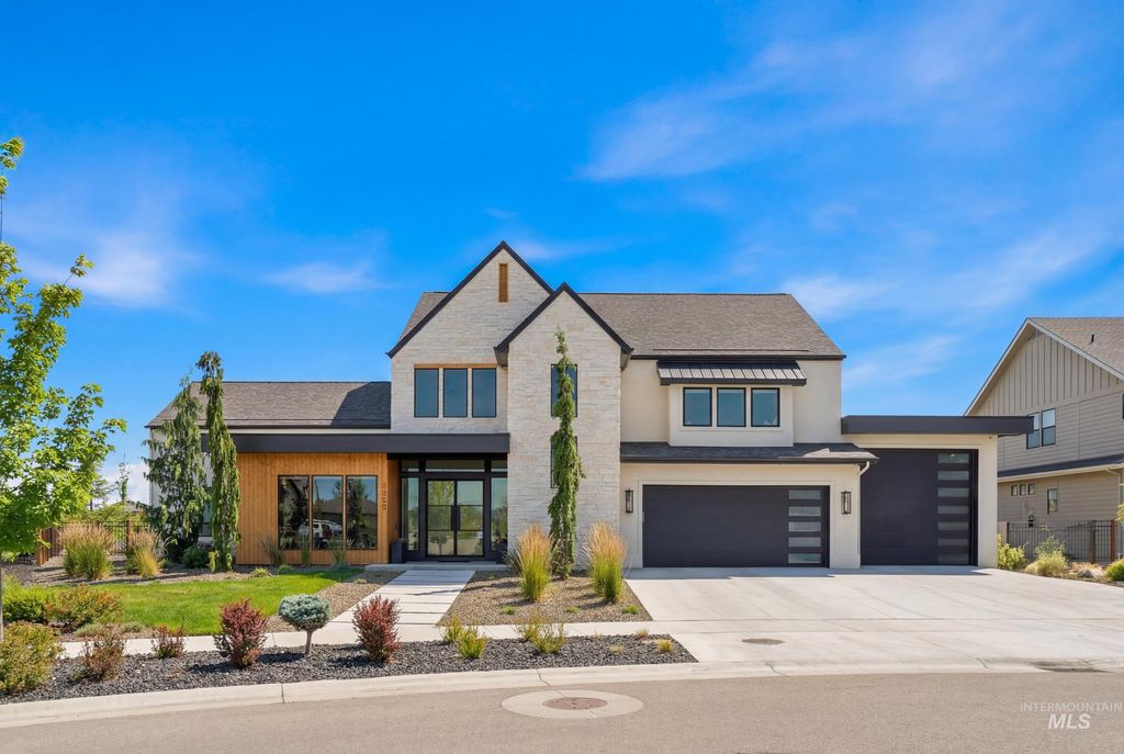 Photo of 1355 N Morehouse Ave, Eagle, ID 83616 (MLS # 98979595)