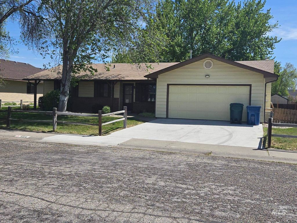 Photo of Mountain Home, ID 83647 (MLS # 98985670)
