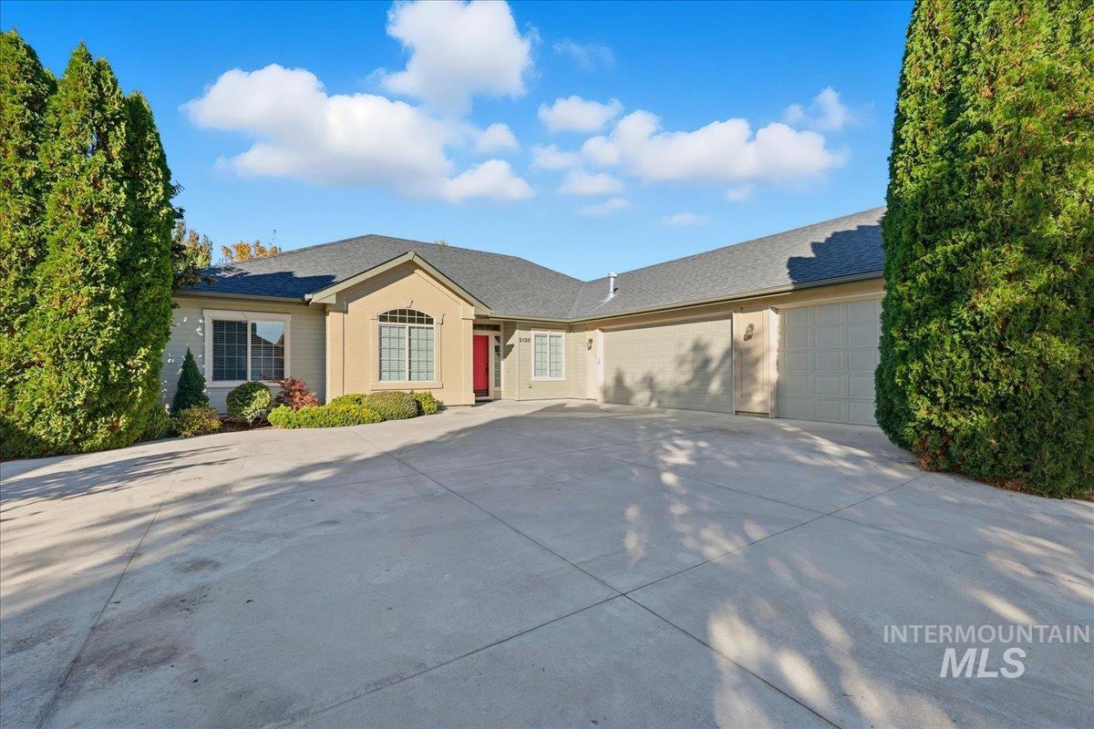 2120 W Cross Creek