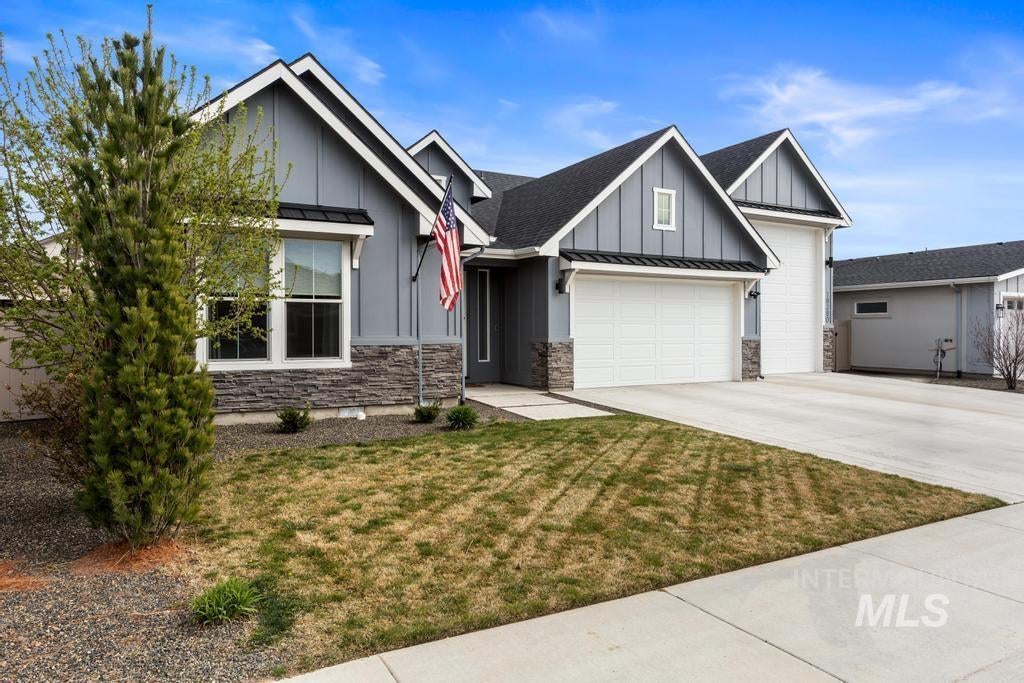Photo of 18280 N Tulip Ave, Nampa, ID 83687 (MLS # 98990915)