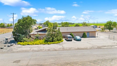 Photo of 29 Fairfield Street, Wendell, ID 83355 (MLS # 98989350)
