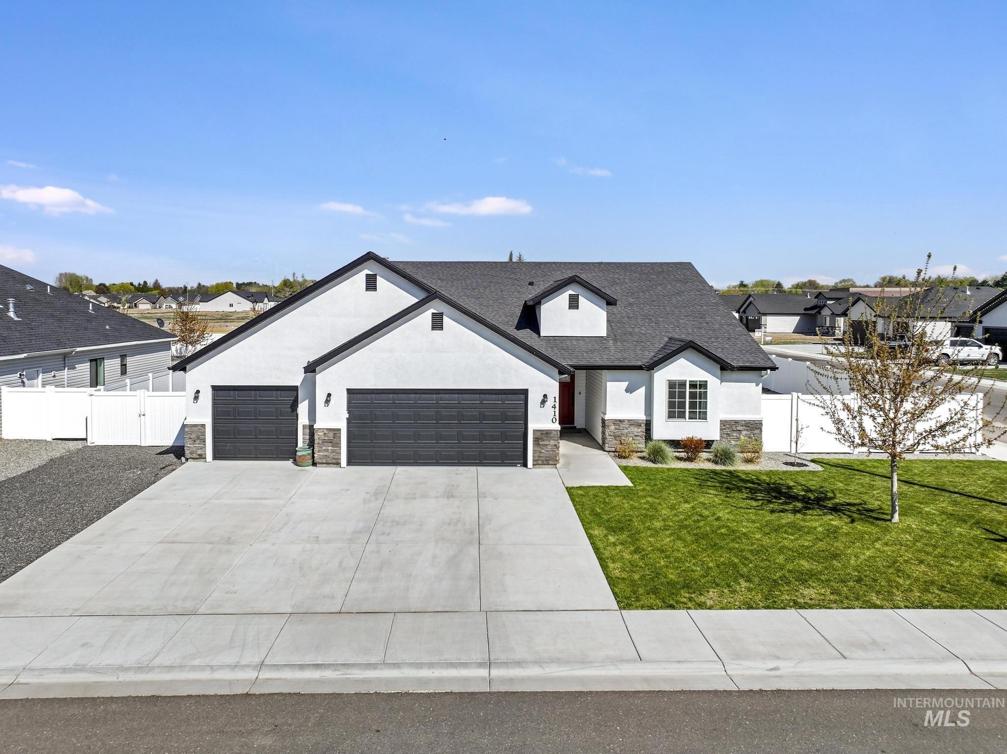 Jerome, Idaho 83338, United States, 3 Bedrooms Bedrooms, ,2 BathroomsBathrooms,Residential,Active,119131