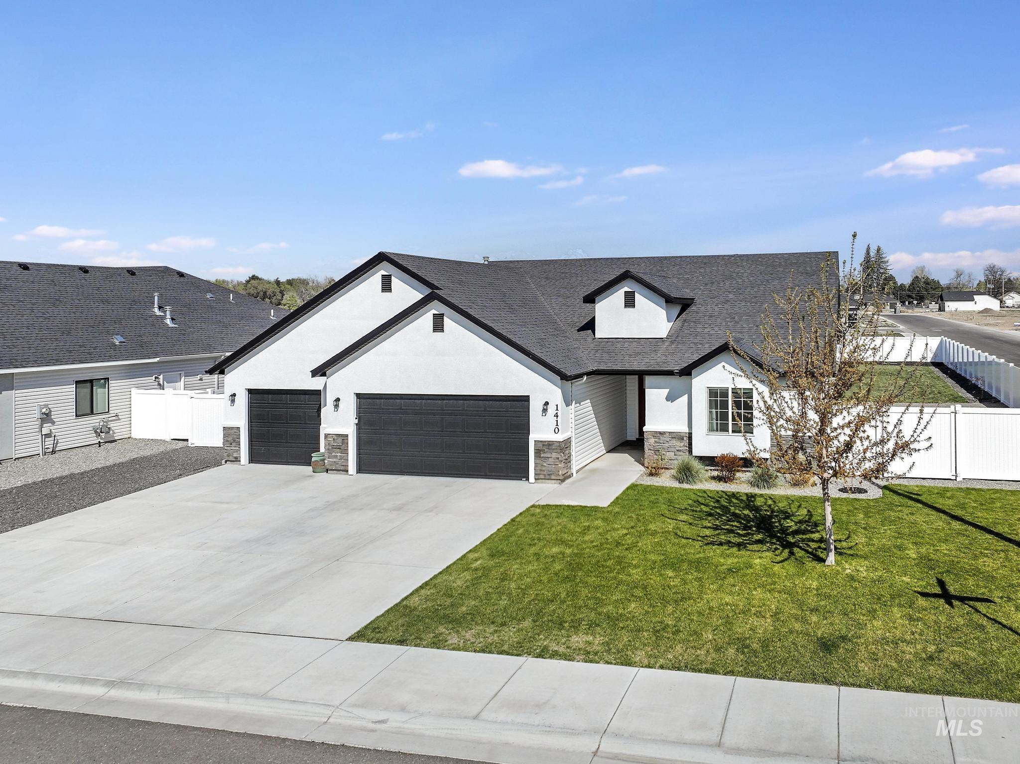 Jerome, Idaho 83338, United States, 3 Bedrooms Bedrooms, ,2 BathroomsBathrooms,Residential,Active,119131