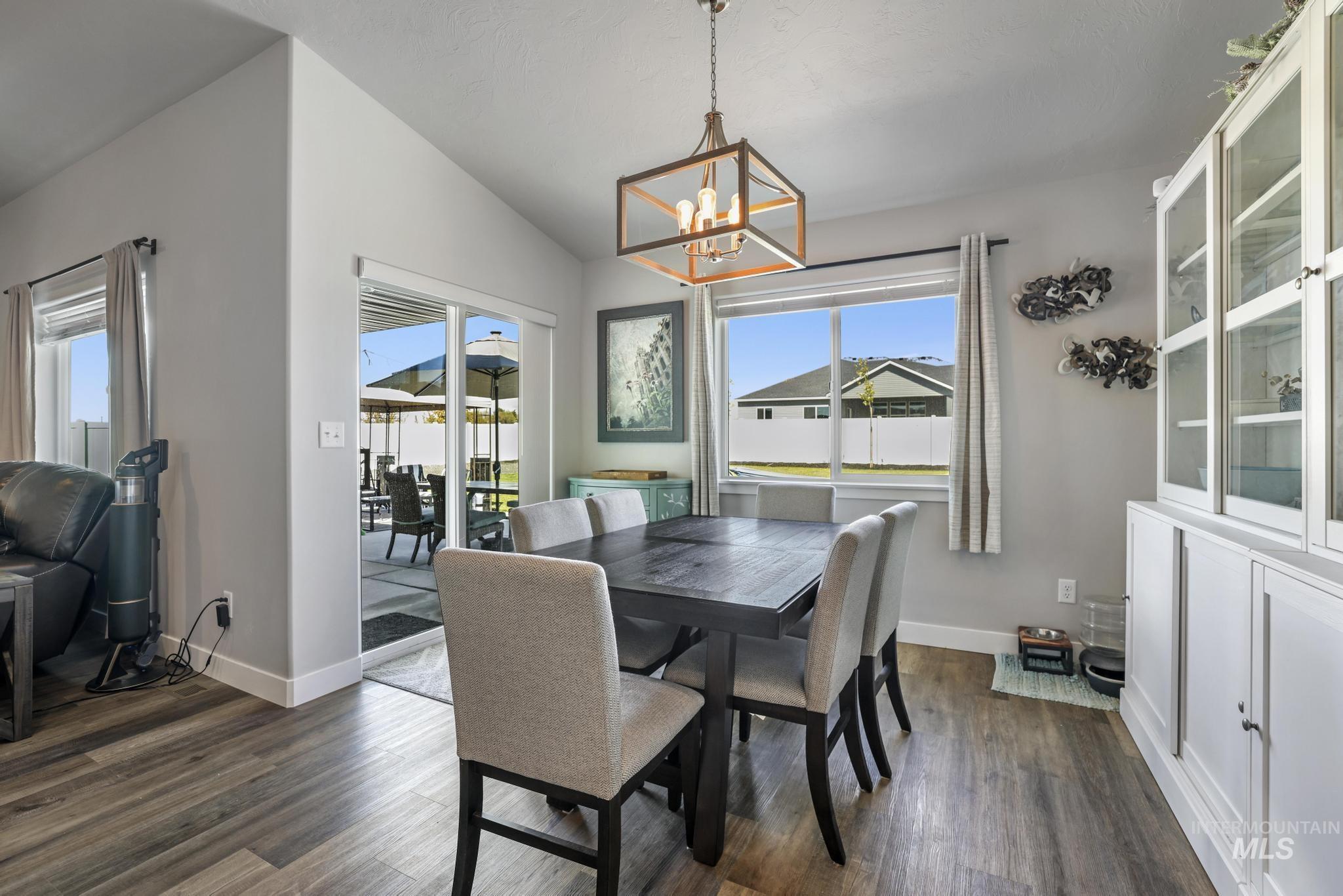 Jerome, Idaho 83338, United States, 3 Bedrooms Bedrooms, ,2 BathroomsBathrooms,Residential,Active,119131