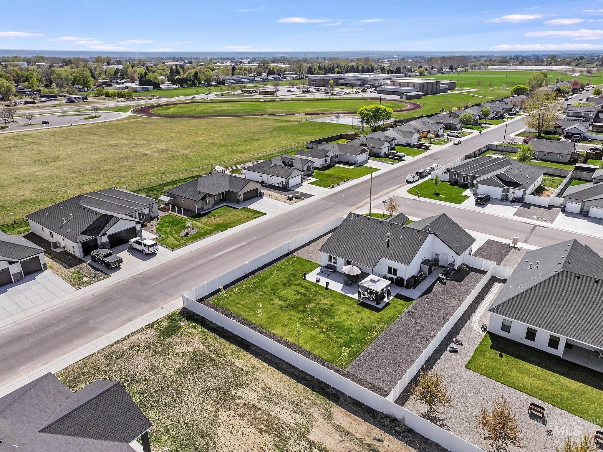 Jerome, Idaho 83338, United States, 3 Bedrooms Bedrooms, ,2 BathroomsBathrooms,Residential,Active,119131