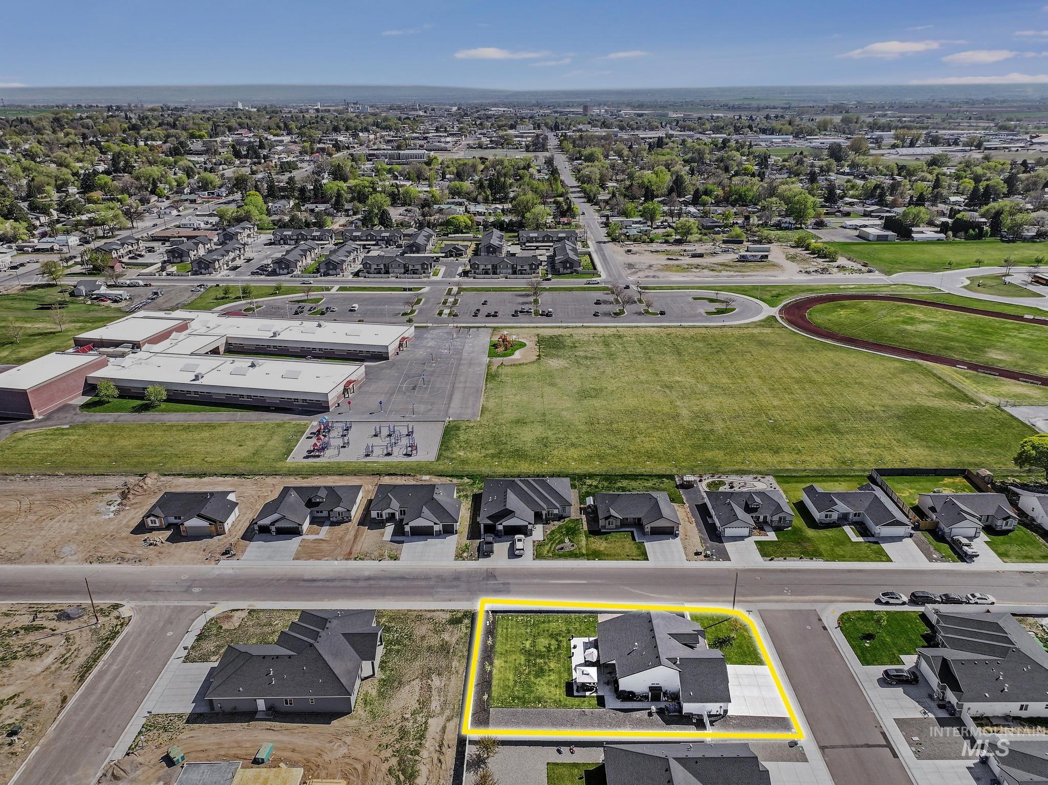 Jerome, Idaho 83338, United States, 3 Bedrooms Bedrooms, ,2 BathroomsBathrooms,Residential,Active,119131