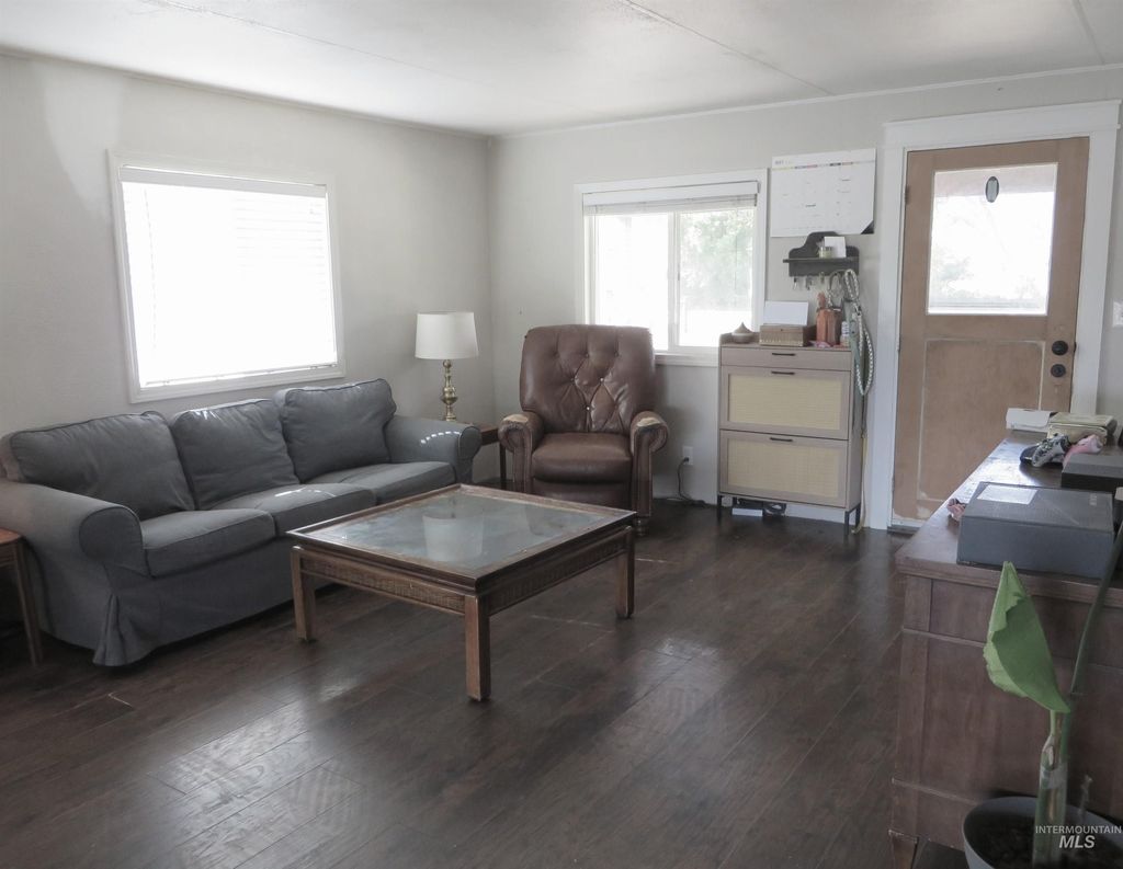 Photo of 937 Indianhead Road, Weiser, ID 83672 (MLS # 98985674)