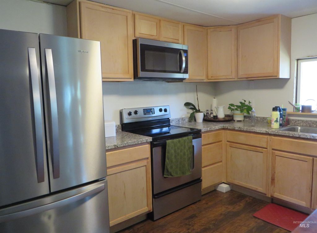Photo of 937 Indianhead Road, Weiser, ID 83672 (MLS # 98985674)