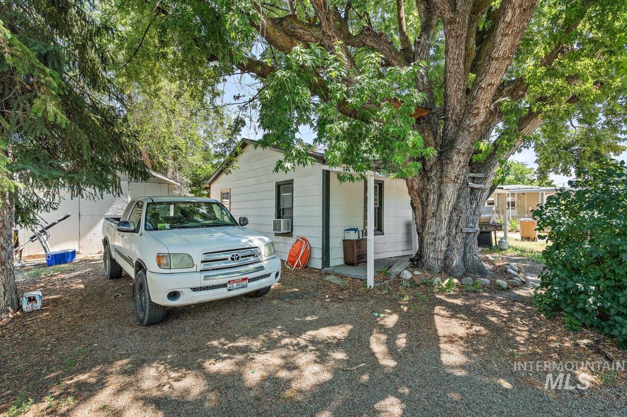 310 S Declark Ave, Emmett, Idaho image 17